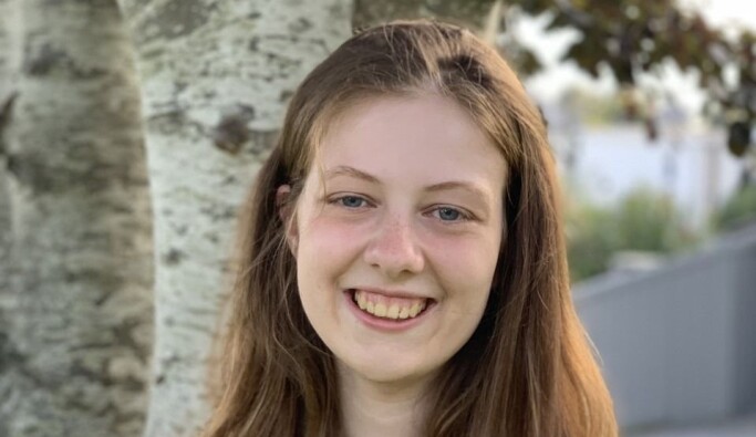 Marie Hansen er leiar i Unge Høgre Møre og Romsdal. Ho synest alltid skulevalkamp er gøy, men i år har det vore ekstra trøbbel med kommunikasjonen med fylkeskommunen. Marie Hansen er leiar i Unge Høgre Møre og Romsdal. Ho synest alltid skulevalkamp er gøy, men i år har det vore ekstra trøbbel med kommunikasjonen med fylkeskommunen.