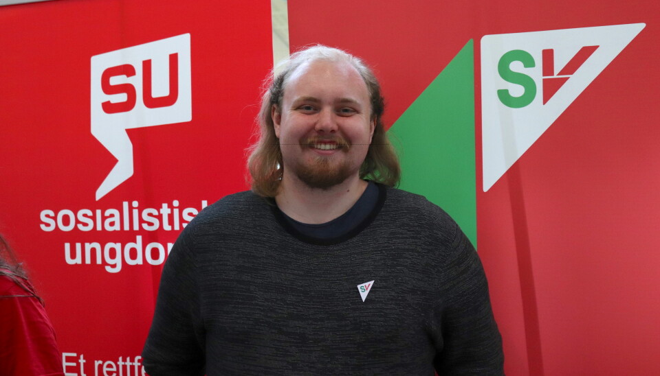 Petter Wadstensvik (SV) er både stortingskandidat og student. Han håper at flere unge bruker stemmeretten ved årets stortingsvalg.