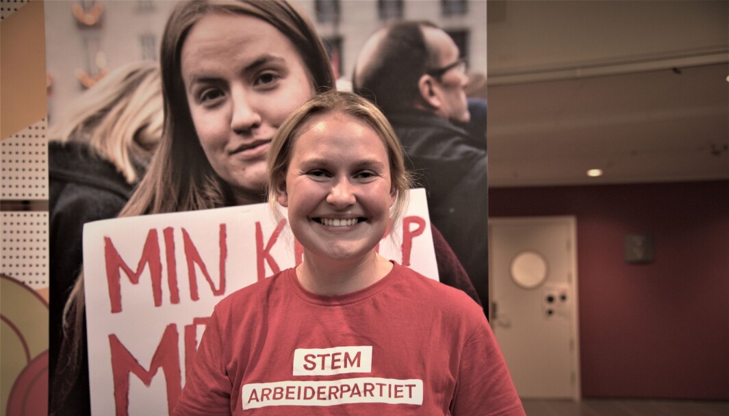 Åse Kristin Ask Bakke dro til Høgskulen i Volda i den siste uken av valgkampen. Der lovet hun studentene å kjempe for deres fremtid. Åse Kristin Ask Bakke dro til Høgskulen i Volda i den siste uken av valgkampen. Der lovet hun studentene å kjempe for deres fremtid.