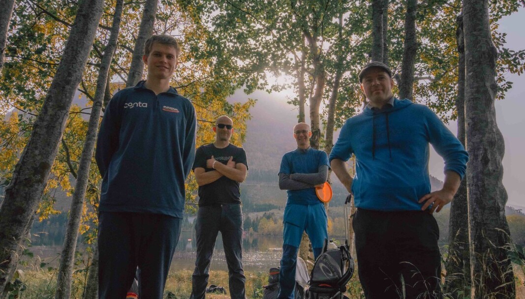 SOSIAL IDRETT: NM-vinneren i 2020, Knut Håland (t.v.), sammen med Jostein Håland, Oddgeir Valen og Sølve Hatlen. SOSIAL IDRETT: NM-vinneren i 2020, Knut Håland (t.v.), sammen med Jostein Håland, Oddgeir Valen og Sølve Hatlen.
