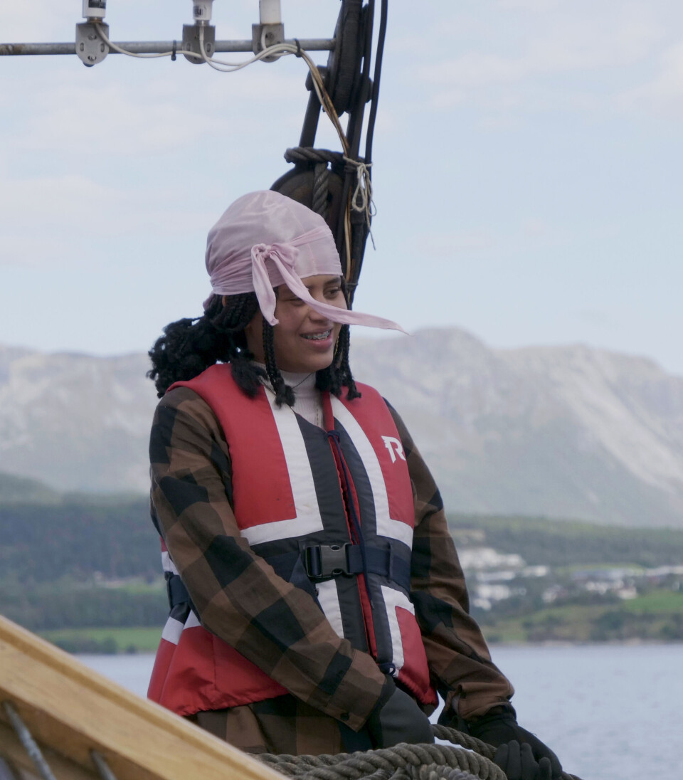 Lulya synes å det er gøy. å teste ut båtlivet, og ser for seg en karriere som fisker. Lulya synes å det er gøy. å teste ut båtlivet, og ser for seg en karriere som fisker.