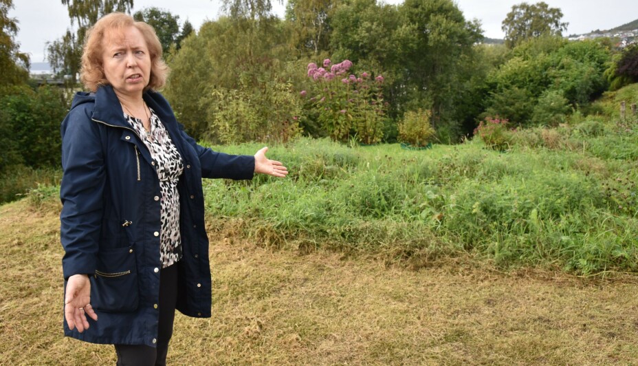 HAGE: Judith viser stolt frem sin naturlige hage. HAGE: Judith viser stolt frem sin naturlige hage.