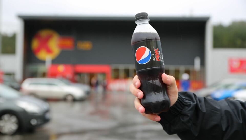 PRISFORSKJELL: Pepsi Max er Norges klart mest solgte brus. Nærnett har sett hvor du får den billigste i Volda.