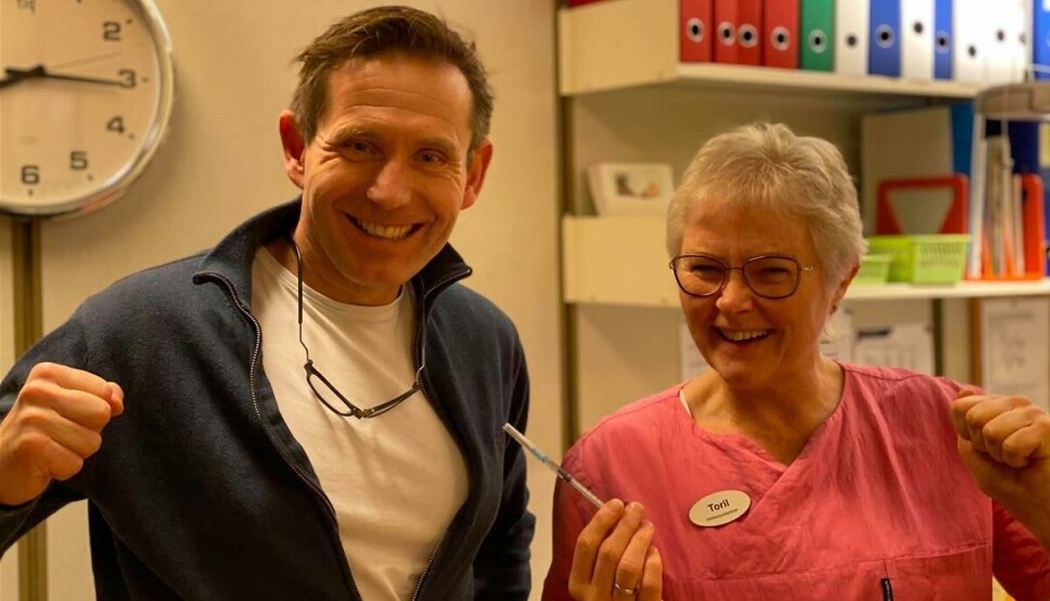 Bent Ingebrigtsen, kommuneoverlege og Toril Høydal, vaksinekoordinator og leder på Volda helsestasjon.