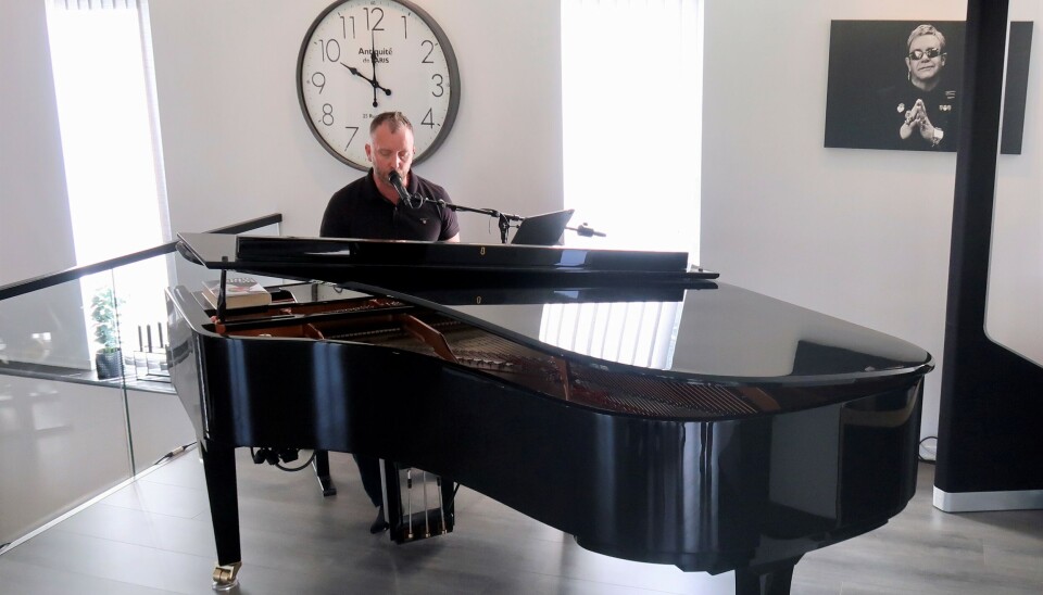 – Å drive med musikk er som å drive med idrett – den mest undervurderte form for trening er kvile, seier Kjetil Grodås. – Å drive med musikk er som å drive med idrett – den mest undervurderte form for trening er kvile, seier Kjetil Grodås.