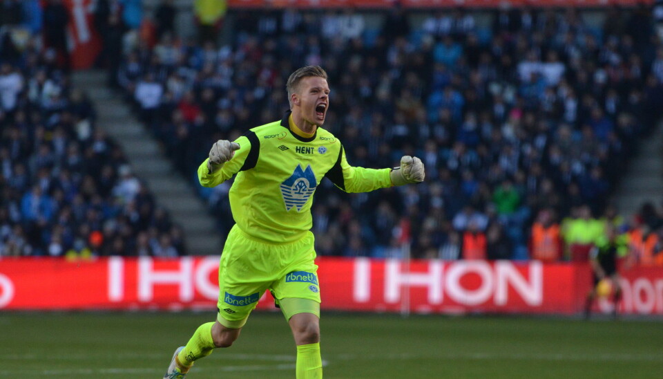 Ørjan Nyland gikk til Molde fra Hødd i 2012, før han senere dro til utlandet. Ørjan Nyland gikk til Molde fra Hødd i 2012, før han senere dro til utlandet.