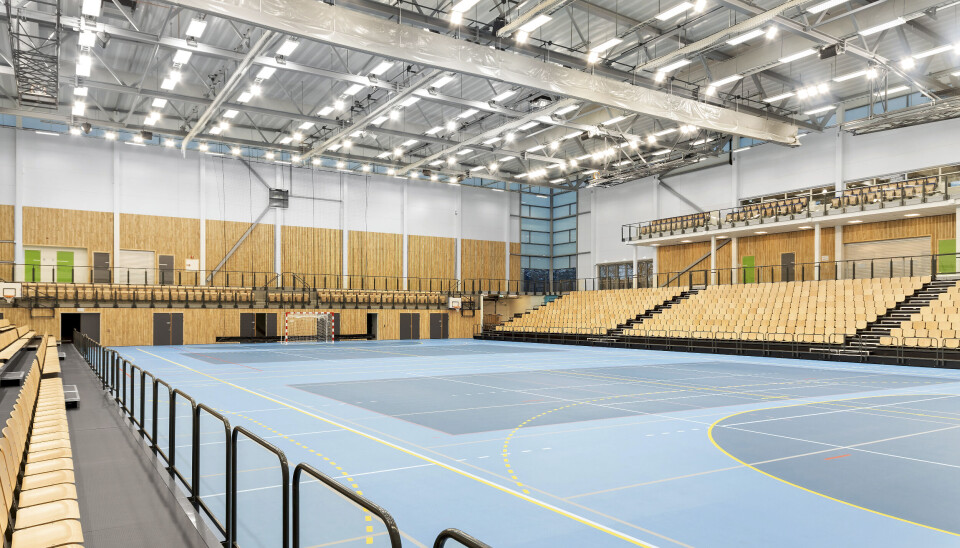 STOR HALL: Her er det plass til over 2000 tilskuere. STOR HALL: Her er det plass til over 2000 tilskuere.