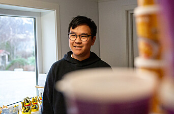 FULLE DAGER: Garnes Thai har åpent fra torsdag til søndag, men tross få dager åpent har de veldig mye å gjøre. Joshua Riyawong (17) er med å hjelpe til på fritiden. FULLE DAGER: Garnes Thai har åpent fra torsdag til søndag, men tross få dager åpent har de veldig mye å gjøre. Joshua Riyawong (17) er med å hjelpe til på fritiden.