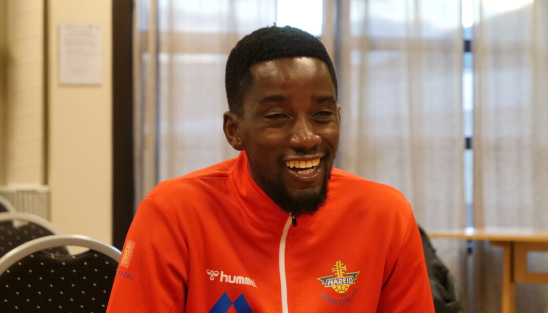 FORNØYD: Arnold Origi trives godt på Vestlandet. FORNØYD: Arnold Origi trives godt på Vestlandet.