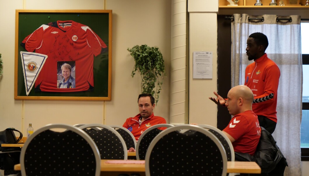 PRESENTERES: Arnold Origi forteller om planene hans for spillerutviklingen i Hareid. PRESENTERES: Arnold Origi forteller om planene hans for spillerutviklingen i Hareid.