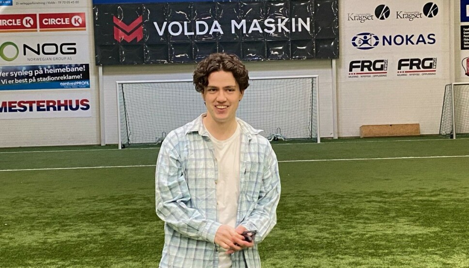 SPENT FESTIVALSJEF: Mathias Vasbotn Remmereit gleder seg til å fylle Voldahallen med folk.
