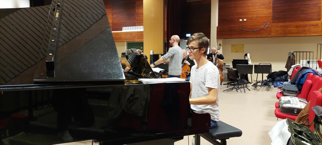 Eirik (16) vil satse på musikken– Han vil nå langt