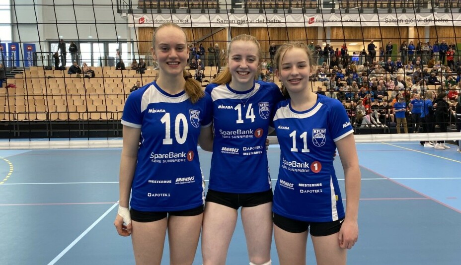 STORFORNØYD: Ingrid Simonsen (15), Birte Krumsvik (14) og Ingrid Humberset (13). STORFORNØYD: Ingrid Simonsen (15), Birte Krumsvik (14) og Ingrid Humberset (13).