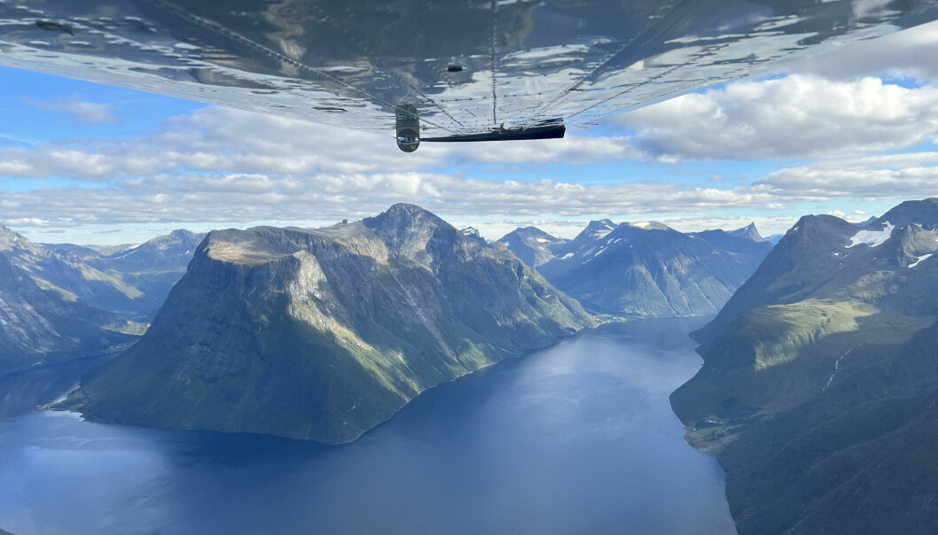 Majestetisk natur: Utsikt fra passasjersete fra et av flyene.