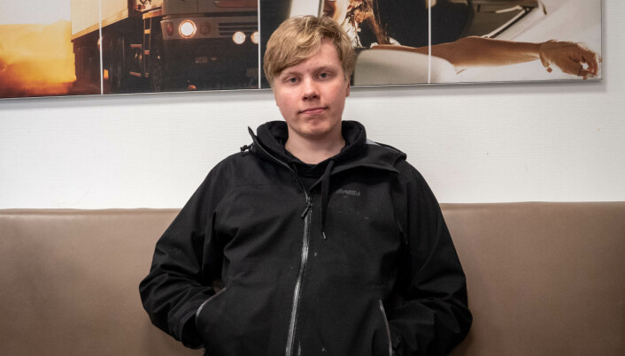 FORNØYD: Syver Flem (20) er positiv til skattereduserings-forslaget. FORNØYD: Syver Flem (20) er positiv til skattereduserings-forslaget.