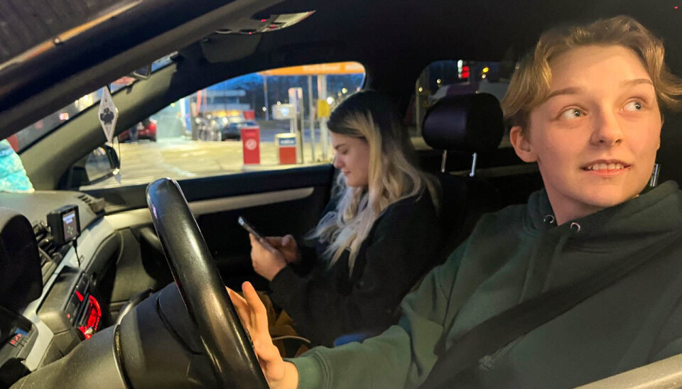 CIRCLE K MOA: De lokale rånerne har sitt møtested. Her føler de seg stort sett velkomne. CIRCLE K MOA: De lokale rånerne har sitt møtested. Her føler de seg stort sett velkomne.