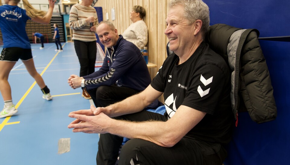 GLEDESSPREDER: Ove Krumsvik (63) og kompisen Arild Bakke (62) har ledd mye sammen gjennom årene. GLEDESSPREDER: Ove Krumsvik (63) og kompisen Arild Bakke (62) har ledd mye sammen gjennom årene.