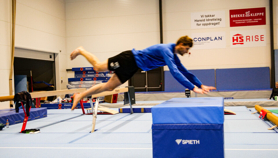 TURNHALL: Turnhaller er en fin arena å trene på parkour TURNHALL: Turnhaller er en fin arena å trene på parkour