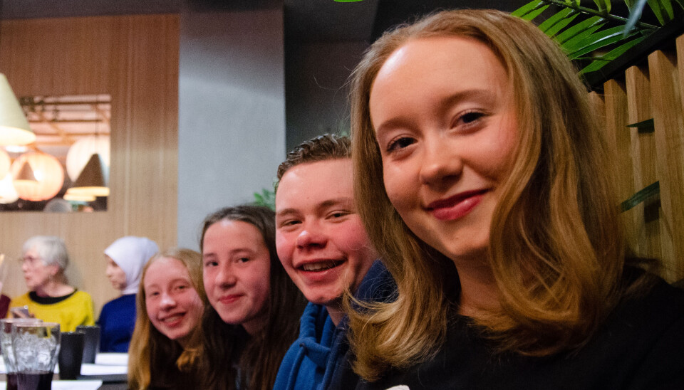 KAMPKLARE UNGDOM: Søskenflokken er alle enig i at det trengs en endring. (Fra ventre: Alva, Nila, Jone og Mali Zettestrøm)