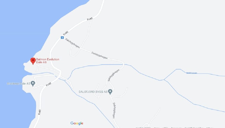 STRANDSONEN: Anlegget ligger innenfor 100 meters grensen.