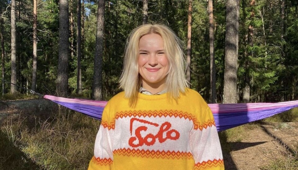 SOL(O)STRÅLA: Azora er klar for å nyte fjelluft og påskesola. SOL(O)STRÅLA: Azora er klar for å nyte fjelluft og påskesola.