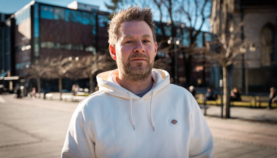 Glenn Løland fra Landsforeningen mot seksuelle overgrep (LMSO) mener det er viktig å starte så tidlig som mulig med bearbeiding av traumer. Det ble ikke tilfellet for Tale. Glenn Løland fra Landsforeningen mot seksuelle overgrep (LMSO) mener det er viktig å starte så tidlig som mulig med bearbeiding av traumer. Det ble ikke tilfellet for Tale.