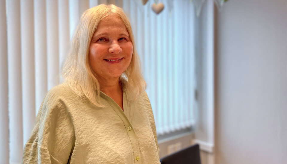ØNSKER FORBEDRING: Flyktningskoordinator Arnhild Nordaune merker at mangel på buss påvirker hverdagen til flyktingene. ØNSKER FORBEDRING: Flyktningskoordinator Arnhild Nordaune merker at mangel på buss påvirker hverdagen til flyktingene.