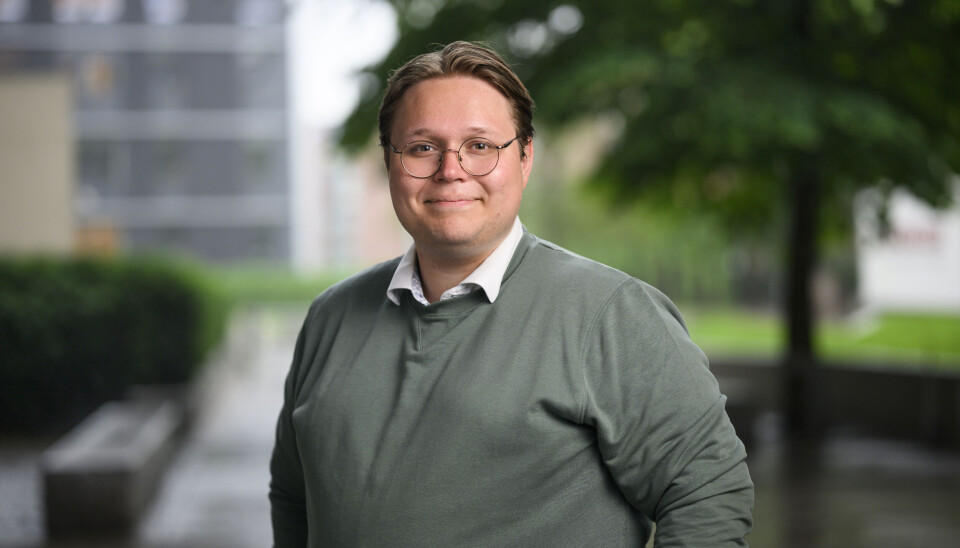 REAGERER: Max Henrik Arvidsson er velferds- og likestillingsansvarlig i Norsk studentorganisasjon. Organisasjonen skal sørge for at norske studenter blir hørt. REAGERER: Max Henrik Arvidsson er velferds- og likestillingsansvarlig i Norsk studentorganisasjon. Organisasjonen skal sørge for at norske studenter blir hørt.