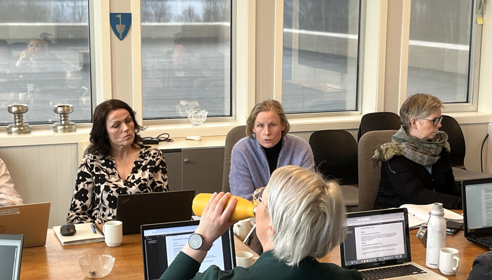 Har troa: Wenche Bjørkeng (midten) tror sikkerheten blir holdt på Coop Marked Gjerdsvika om de får det slik de vil.