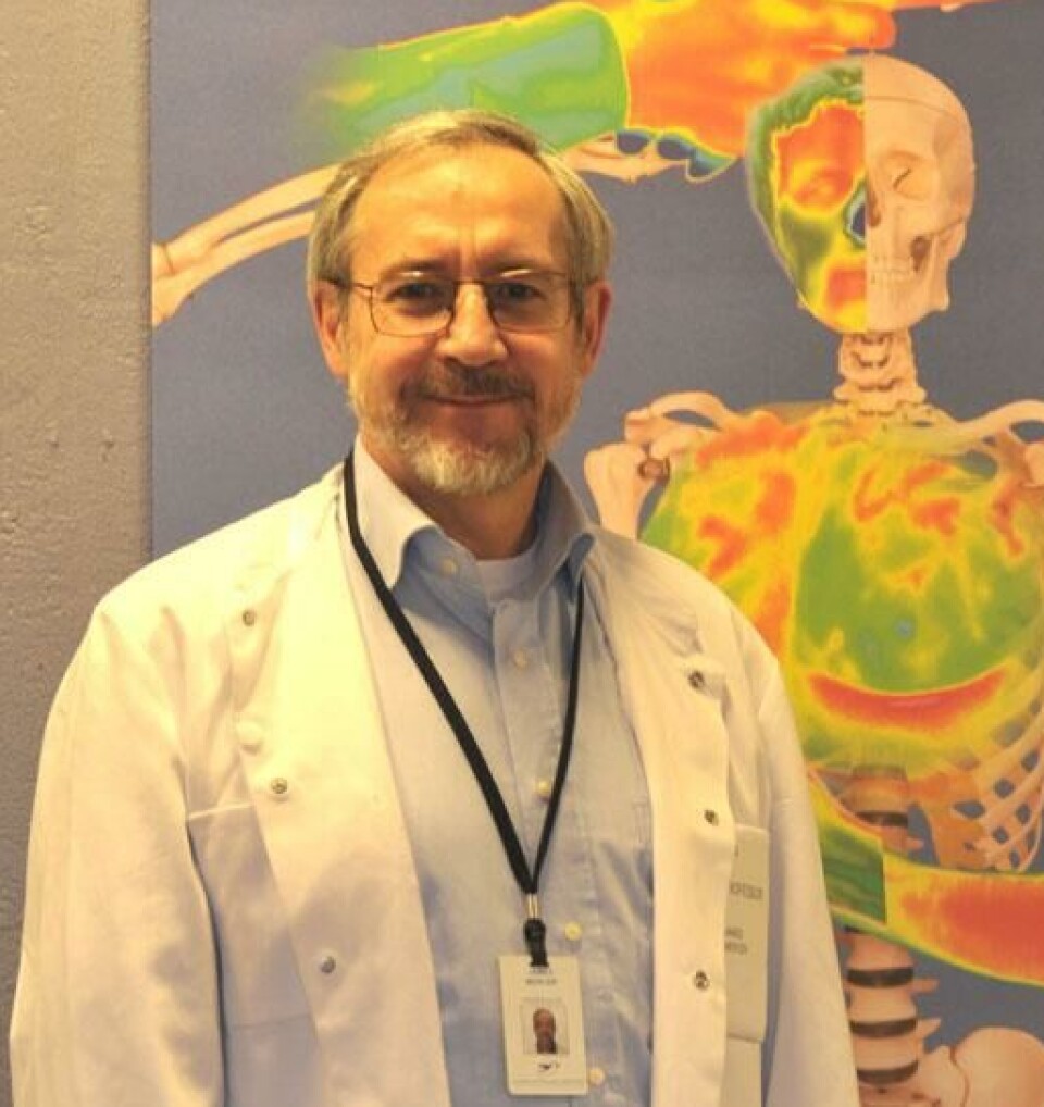 PROFESSOR: James Mercer mener at isbading kan være positivt for helsa.
