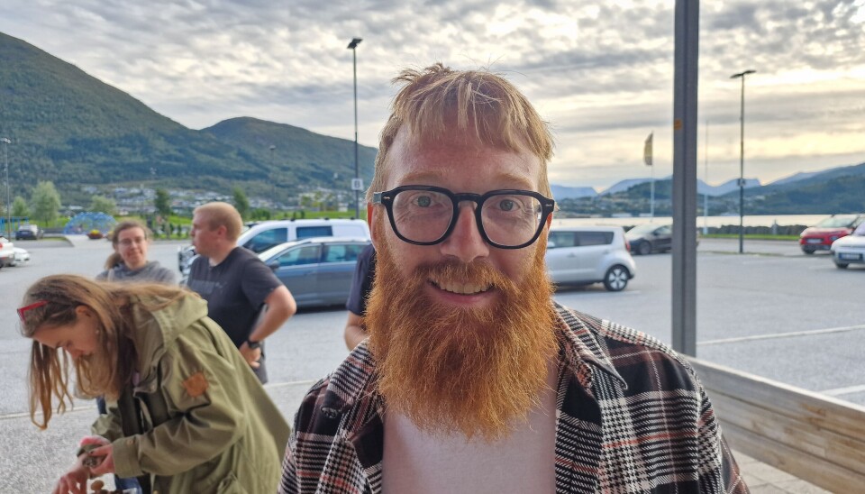 SOPPSAKKYNDIG: Per Magnus Finnanger Sandsmark er soppsakkyndig, og har god kontroll på sopp. Per Magnus Finnanger Sandsmark