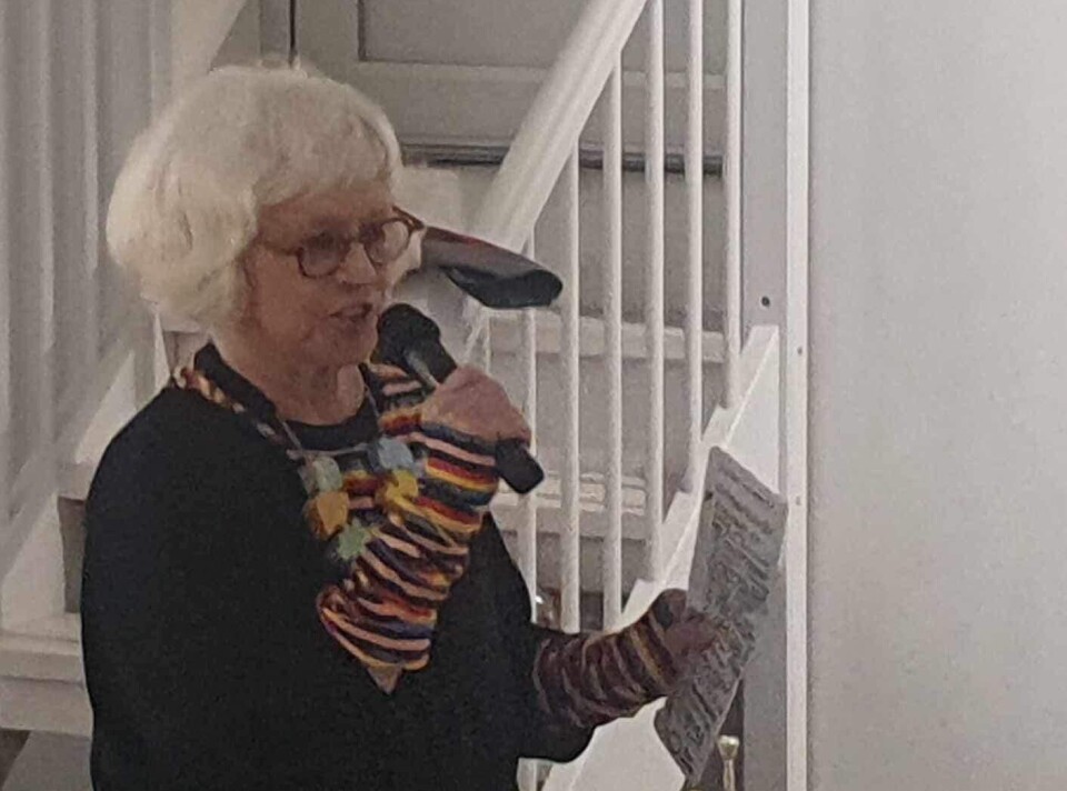 MULTIKUNSTNER: Film er en av mange kunstformer Astri Eidseth Rygh har utforsket. Her fra en kunstutstilling i mai.