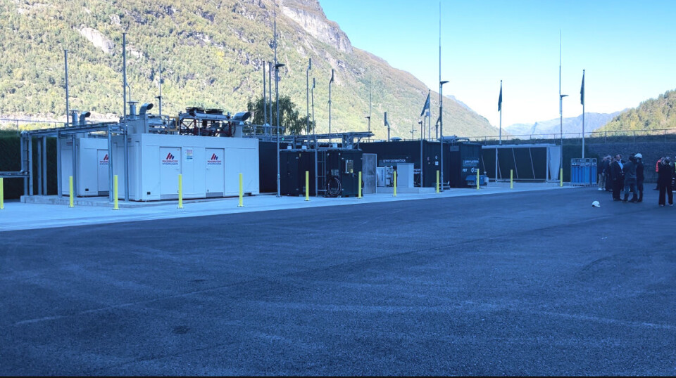 ANLEGGET: Hellesylt Hydrogen Hub er en av få i verden som produserer på grønt hydrogen.