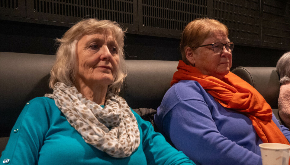 BARNDOMSVENNER: Svanhild Rostad (70) og Aud Pedersen (70) syntes Volda er en kjekk plass å bli gammel.