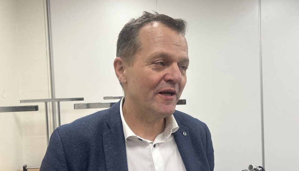 Børre Waagan er kritisk til kommunens forslag om sammenslåing.