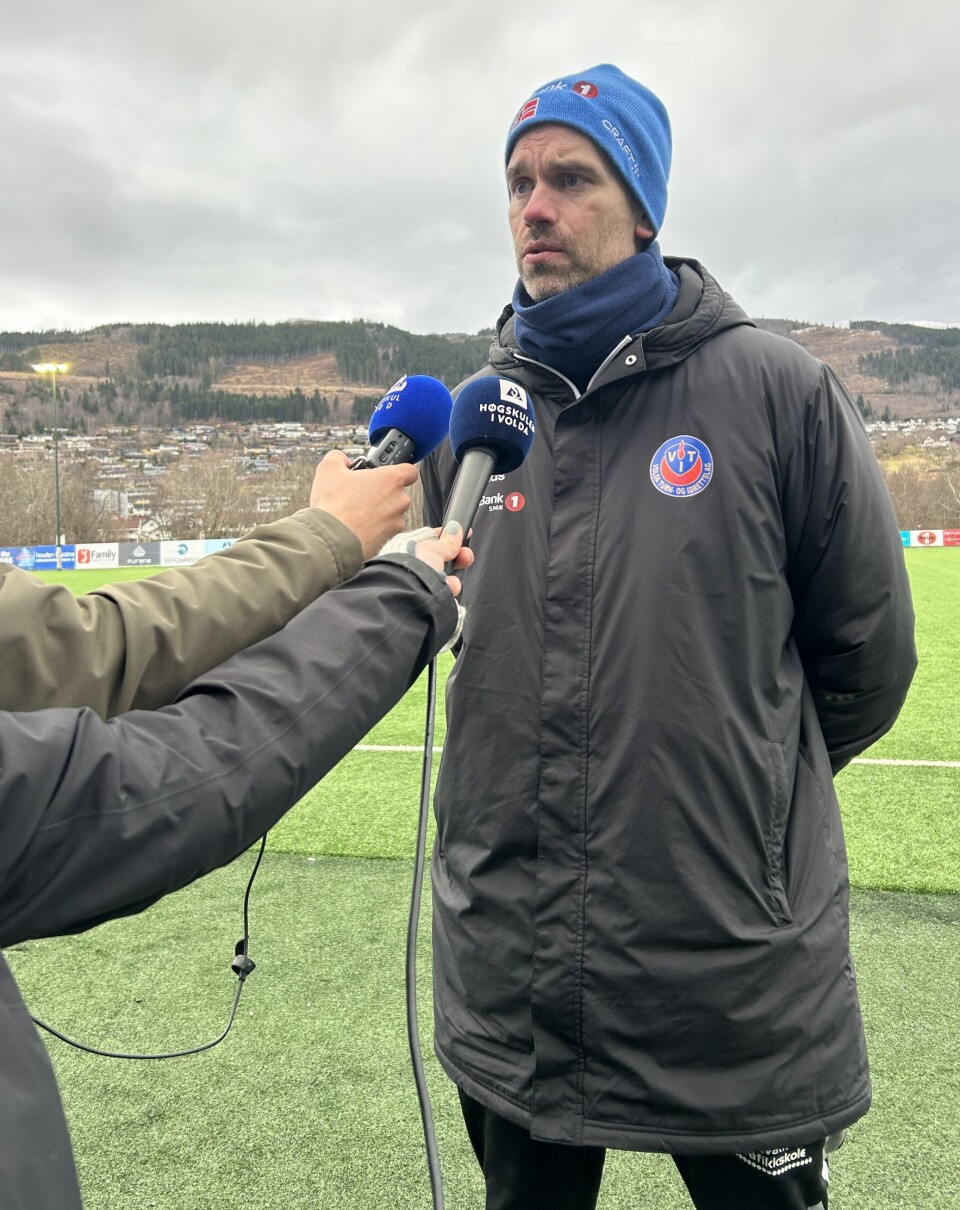 SMAKTE GODT: Arild Hagen Bakke fornøyd med å ta seg videre i cupen.