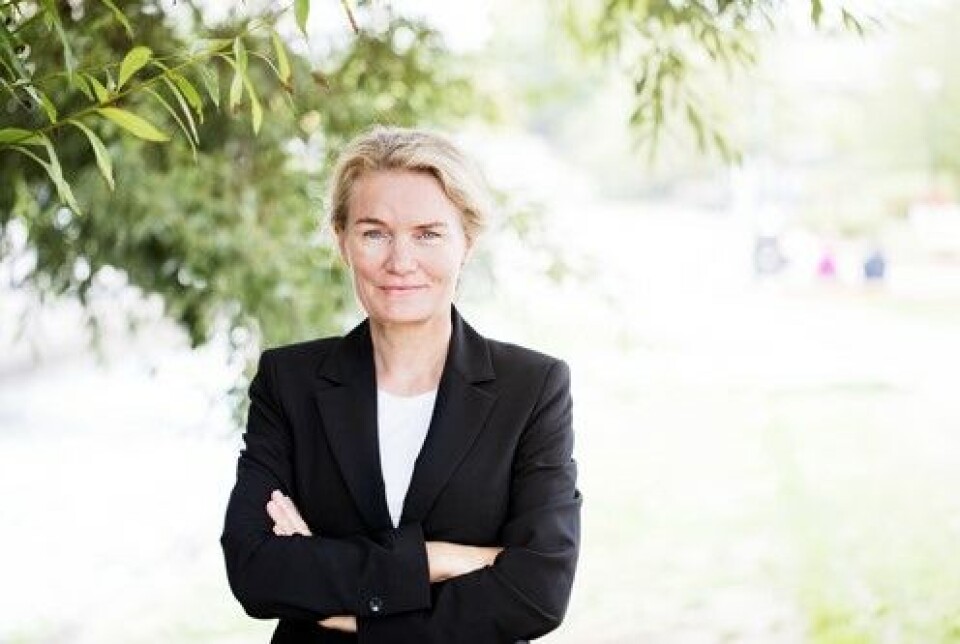 FORSKNING: Caroline Dale Ditlev-Simonsen forsker til vanlig på bærekraft. Kan man leve bærekraftige liv med mindre forbruk, uten at det går på bekostning av lykken vår?