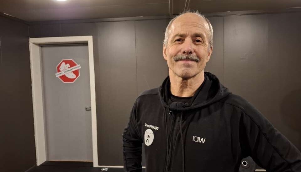 Rolf Heltne smiler nøgd etter ein tung treningsøkt.