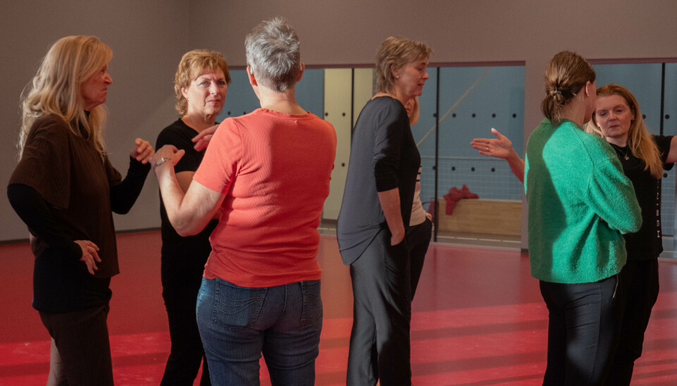 SAMHOLD: Kurset er også et sted for å møtes.