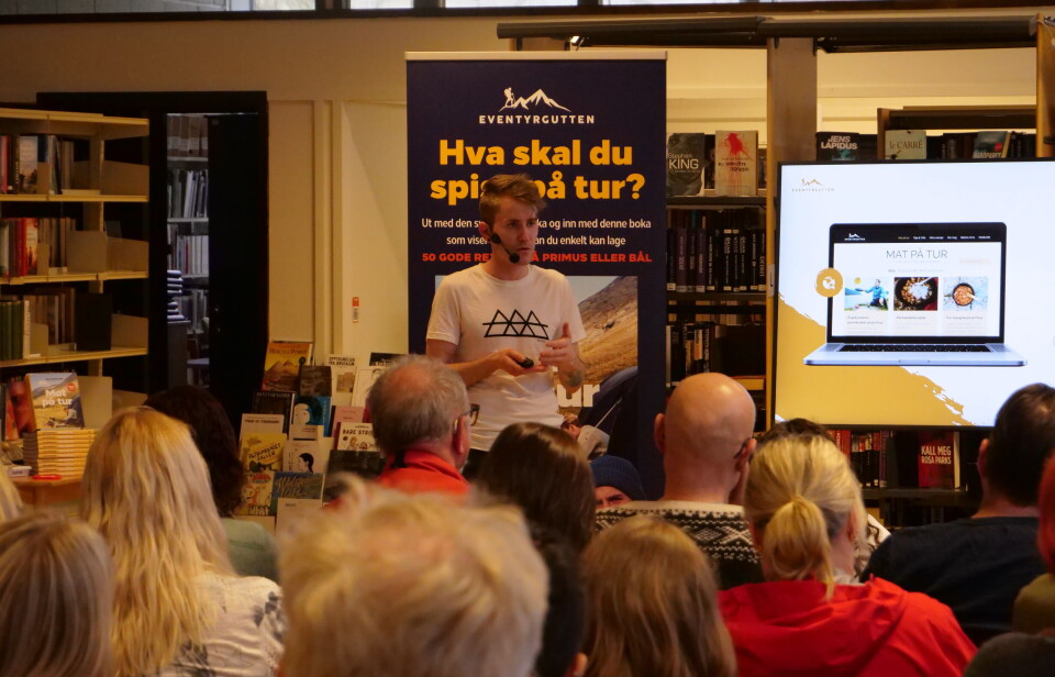 ØRSTA: På folkebiblioteket hadde mange turglade mennesker møtt opp til foredrag.