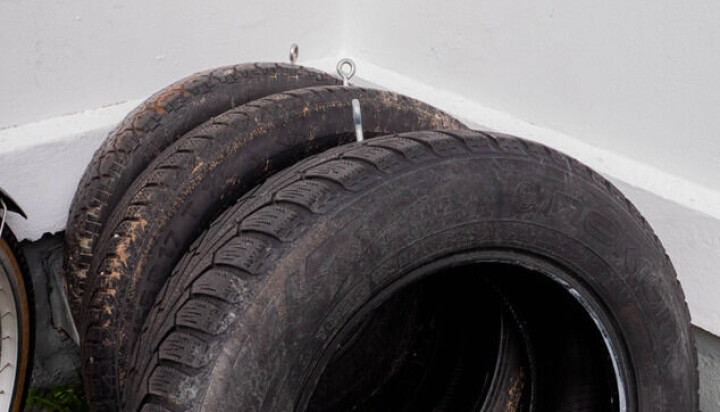 Jentene prøver å få inn tre til fire økter i uken der de drar dekk.