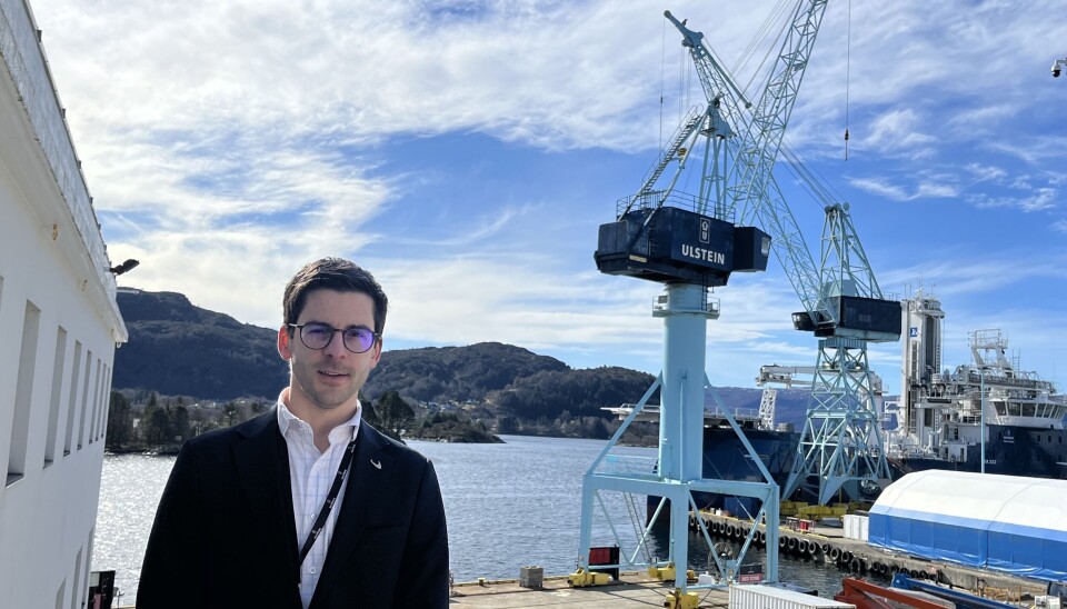 MARKEDSANALYTIKER: Jose Jorge Garcia Agis foran kaien på Ulstein Verft.