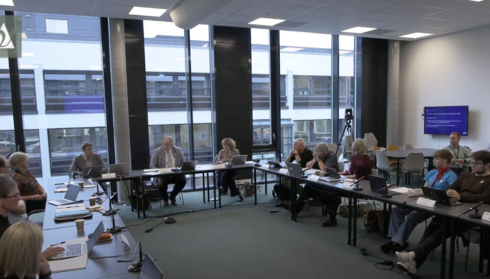 BLE STREAMET: Med nåværende rektor Odd Helge Mjellem i midten, skulle høgskulestyret gjennom en rekke saker på torsdagens møte.