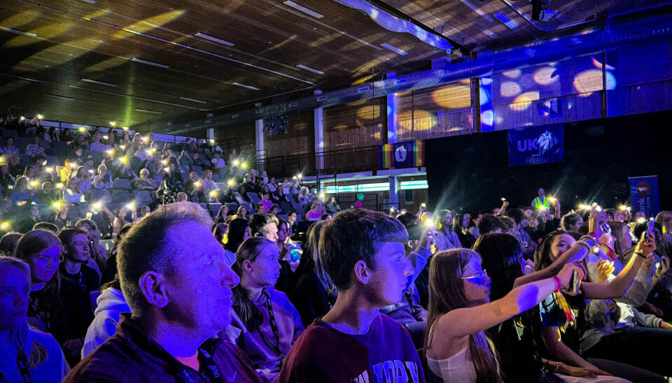MASSE FOLK: Der var masse folk under åpningskonserten til UKM Fylkesfestivalen.