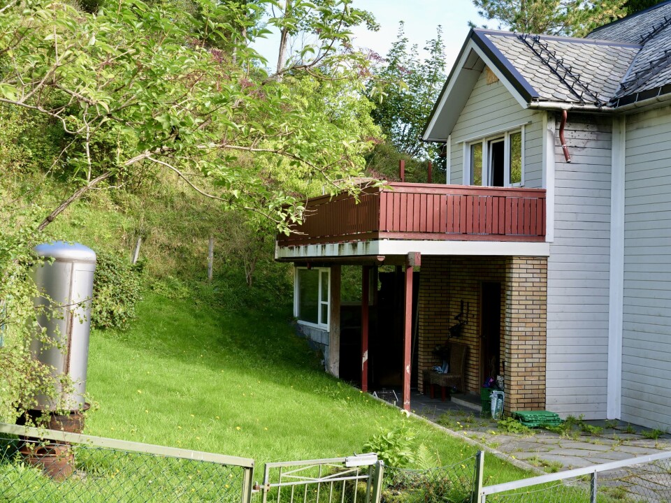 HUSET: Utvendig så bærer huset ingen synlig skade.